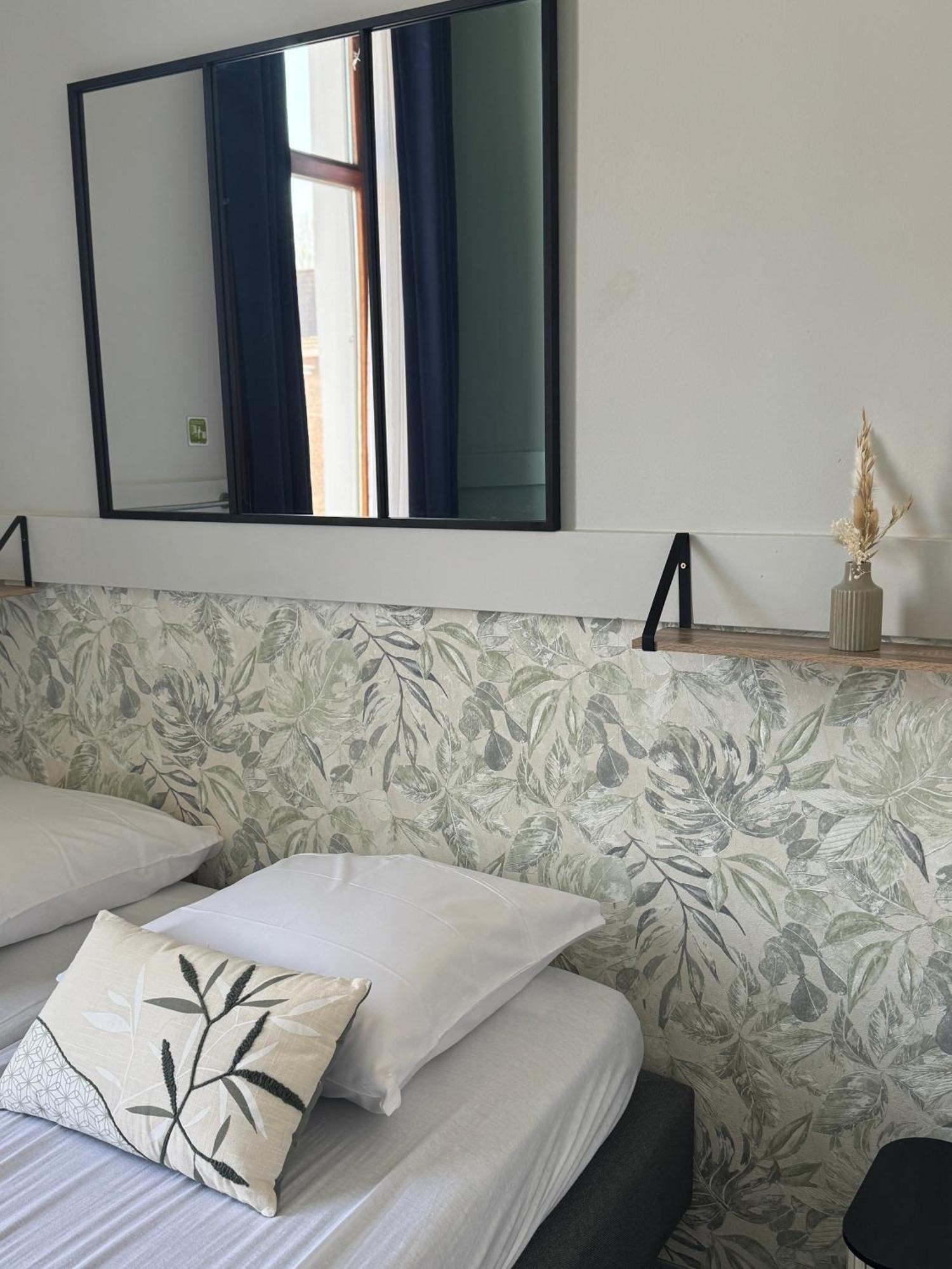 Hi Tournai Hostel Экстерьер фото