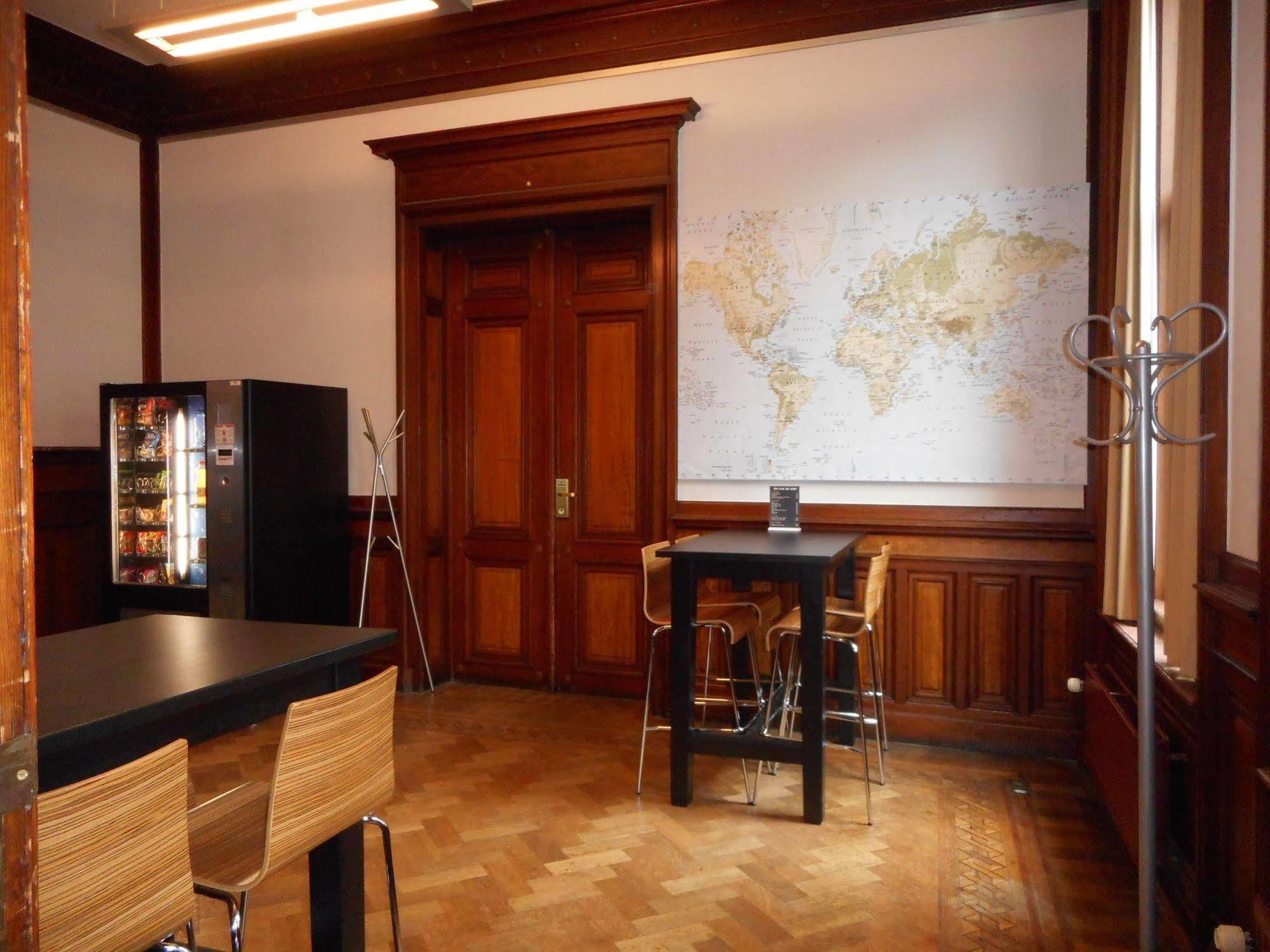 Hi Tournai Hostel Экстерьер фото